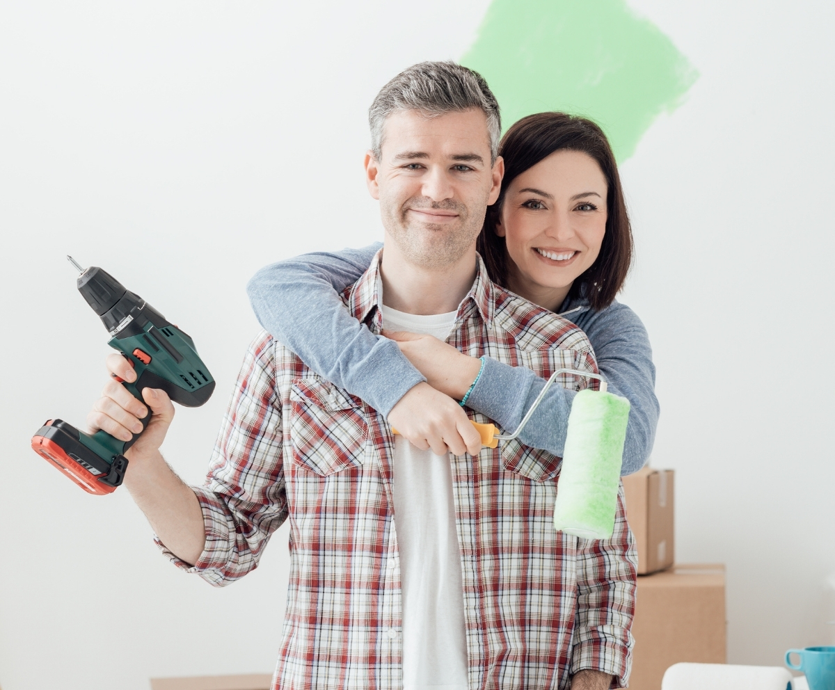 Couple preparing home improvements with help from a HELOC